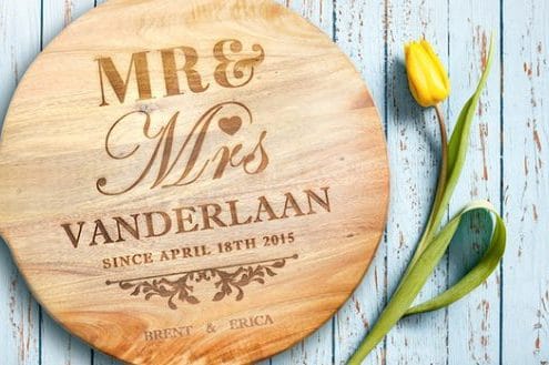 Geef energie Zichzelf wrijving Tip: Houten Cadeaus voor Bruiloften? - Onze Top 5 - Snel & Voordelig  Lasersnijden of Graveren? - Woodlaser - #1 in Nederland & België