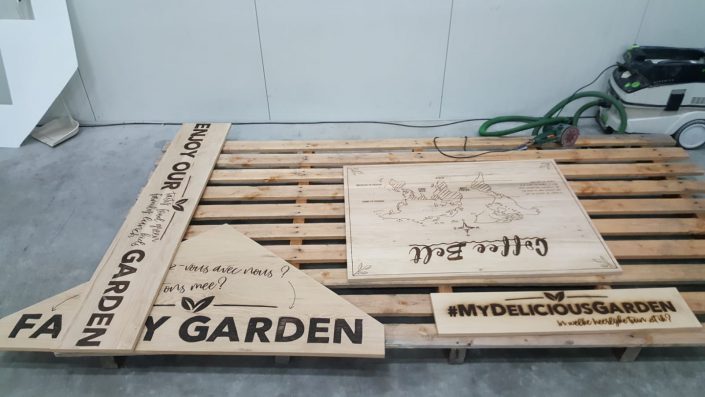 eiken houten panelen lasergraveren